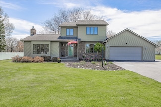 1641 Woodard Rd, Webster, NY 14580