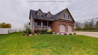 2 Lancelot Dr, Ona, WV 25545