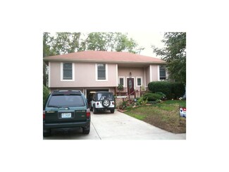 8701 NW 81st Terrace, Kansas City, MO 64152