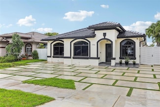 7754 NW 201st Terrace, Hialeah, FL 33015