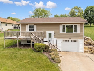 950 Meadow Ln, Plain, WI 53577