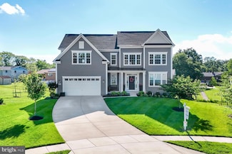11801 Asbury Dr, Fort Washington, MD 20744