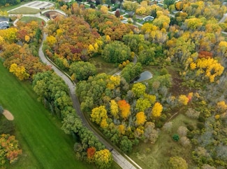 L19 Stonehaven Dr, Green Lake, WI 54941