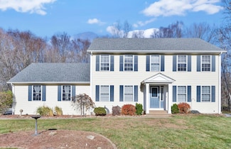 331 Woodmont Dr, Coventry, CT 06238