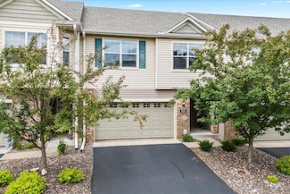 3123 Legacy Ln, Woodbury, MN 55129