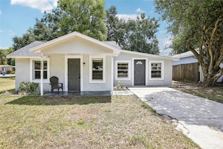 2604 Oakdale St, Seffner, FL 33584