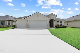 8193 Helmsley Blvd, Jacksonville, FL 32219