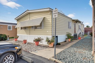 6422 Capital Dr Unit 24, Sacramento, CA 95828