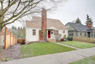 6220 38th Ave NE, Seattle, WA 98115
