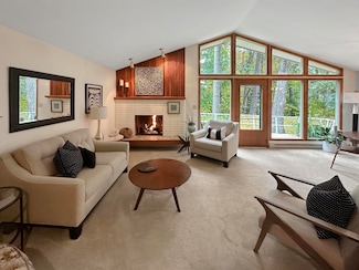 980 Queoff St, Green Bay, WI 54311