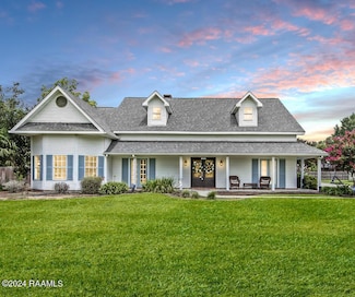 1012 Elsie Cir, Breaux Bridge, LA 70517