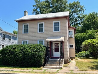 17 N Washington St, Muncy, PA 17756