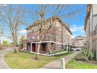 22828 SW Forest Creek Dr Unit 100, Sherwood, OR 97140