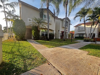 10843 NW 8th St, Pembroke Pines, FL 33026
