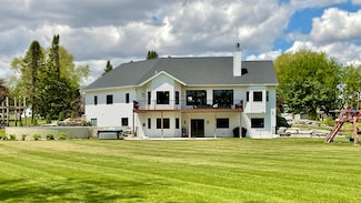 W10559 Hickory Point Rd, Beaver Dam, WI 53916
