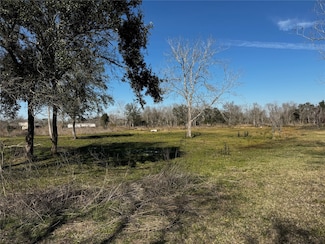 2.8ac Avenue G, Algoa, TX 77511
