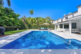 5120 Alton Rd, Miami Beach, FL 33140