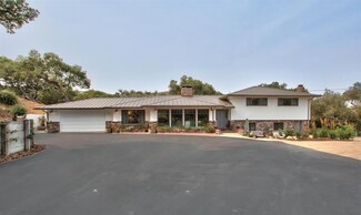 10 Seca Place, Salinas, CA 93908