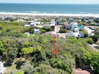 5424 Ervin St, Fernandina Beach, FL 32034