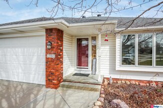 1305 Aster Cir, Council Bluffs, IA 51503