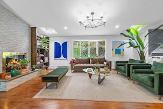 57 Hamilton Dr, Chappaqua, NY 10514