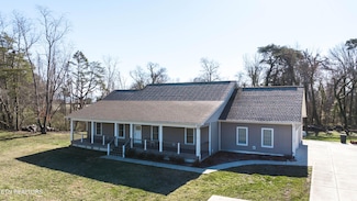 3104 Wildwood Rd, Maryville, TN 37804