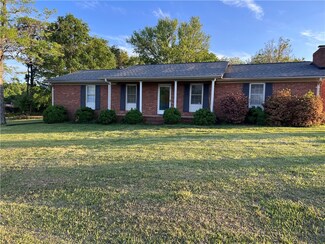 1036 Old Dacusville Rd, Easley, SC 29640