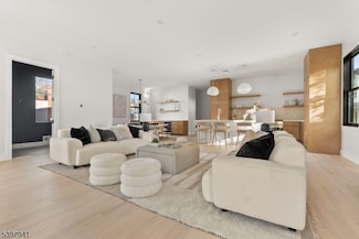 112 Valley Rd Unit B, Montclair, NJ 07042