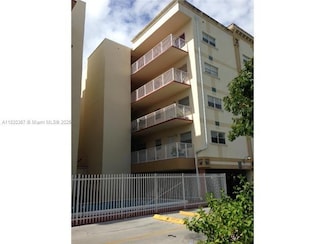 2008 Jackson St Unit D2, Hollywood, FL 33020