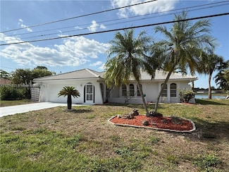 2803 E 5th St, Lehigh Acres, FL 33972