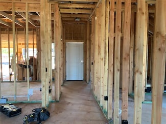 4604 Hambletonian Ln, Oklahoma City, OK 73064