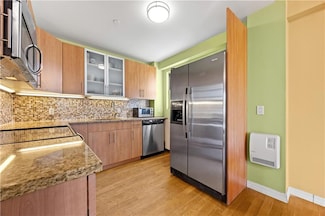 3047 Brighton 6th St Unit 6A, Brooklyn, NY 11235