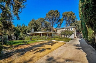 10449 Tuxford St, Sun Valley, CA 91352