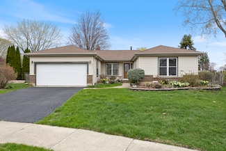 440 Shelburne Dr, Carol Stream, IL 60188