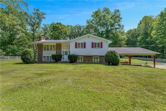 2196 Phalanx Mills Herner Rd, Southington, OH 44470