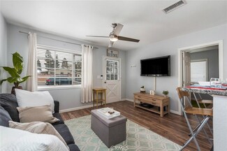 11707 Centralia St, Lakewood, CA 90715