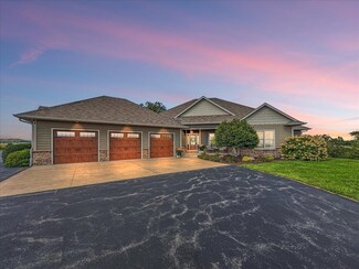 5526 Il Route 84 S, Hanover, IL 61041