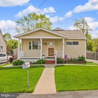 8007 Dalesford Rd, Parkville, MD 21234