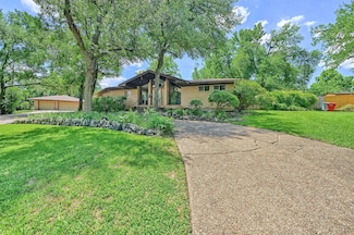 1201 Dundale Cir, Sherman, TX 75092