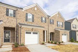 526 Medwyk Dr, Lebanon, TN 37090