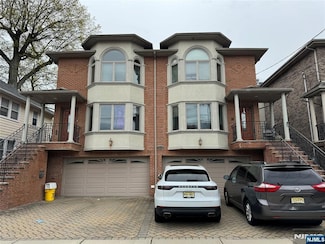 422A 2nd St, Palisades Park, NJ 07650