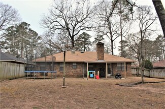 3508 Woodvine Cir, Haughton, LA 71037