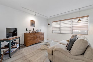 1012 Newport G, Deerfield Beach, FL 33442
