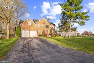 10818 Anderson Dr, Williamsport, MD 21795