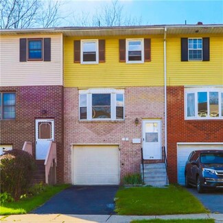 204 Old Forge Dr, Bath, PA 18014