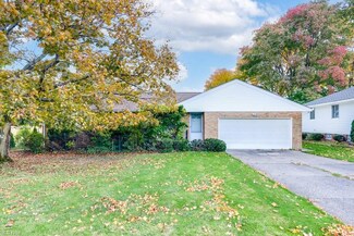 7115 Seven Hills Blvd, Seven Hills, OH 44131