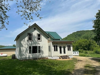 12283 County Road 31, Altura, MN 55910