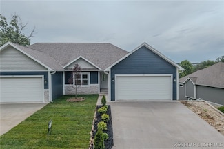 370 Tuscany Dr, Camdenton, MO 65020