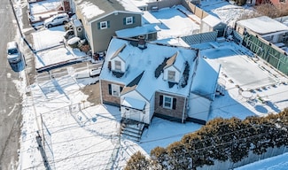 282 Squire Rd, Revere, MA 02151