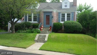 6070 Wooten Dr, Falls Church, VA 22044